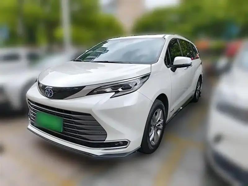 Toyota Sienna, 2022