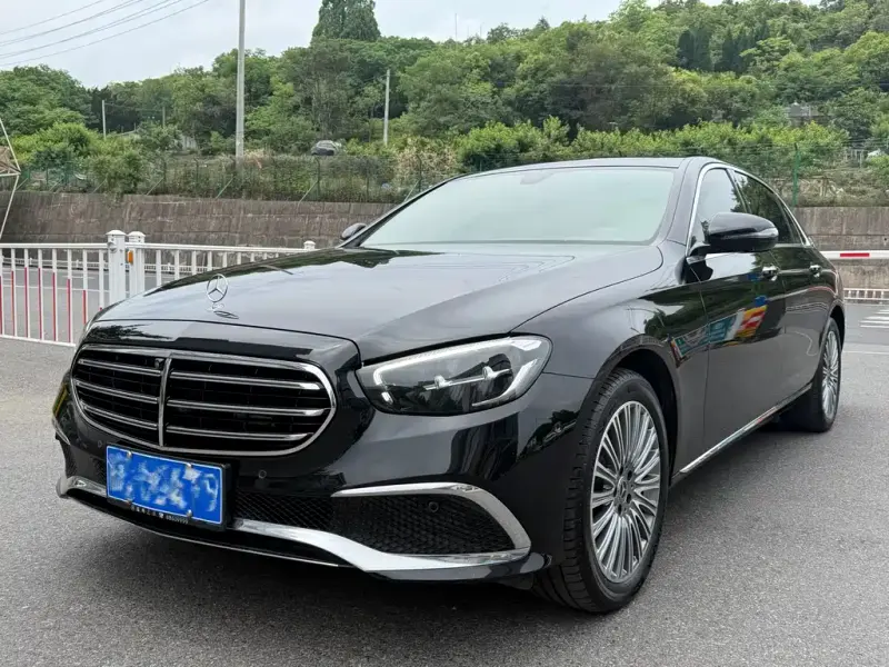 Mercedes-Benz E-Class, 2023