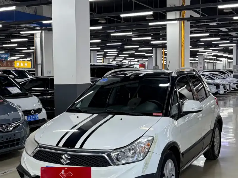 Suzuki SX4, 2015