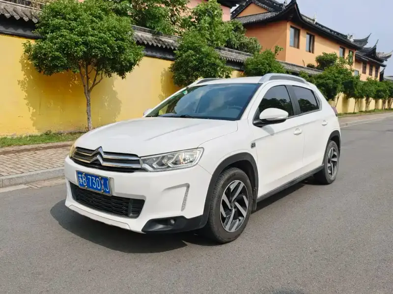 Citroen C3-XR, 2015