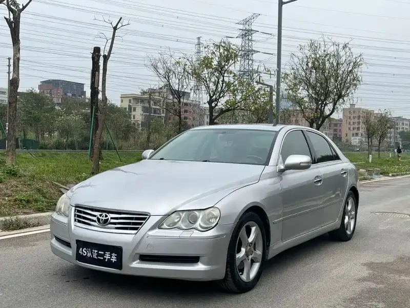 Toyota Reiz, 2008