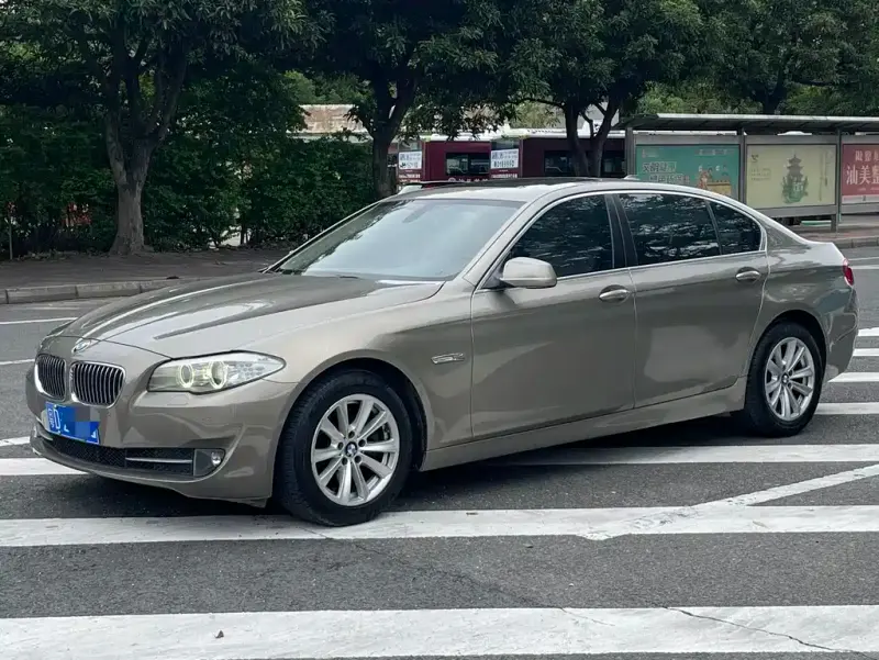 BMW 5 Series, 2011
