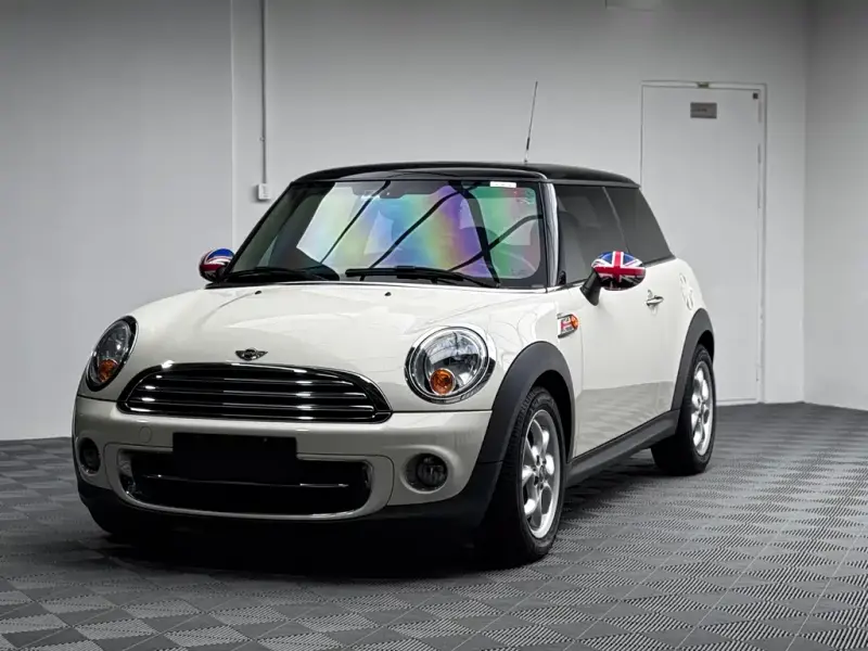 MINI Mini, 2014