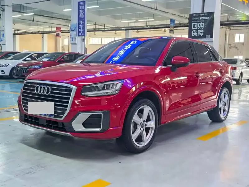 Audi Q2L, 2020