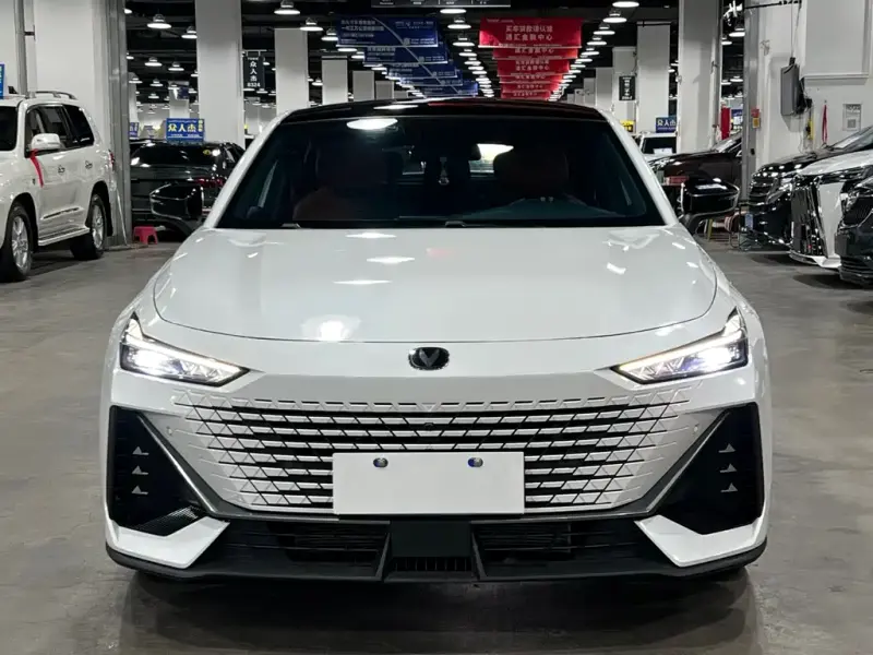 Changan UNI-V, 2022