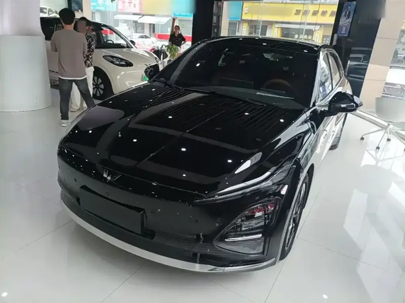 Wuling Xingguang, 2025