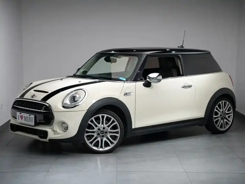 MINI Mini, 2015