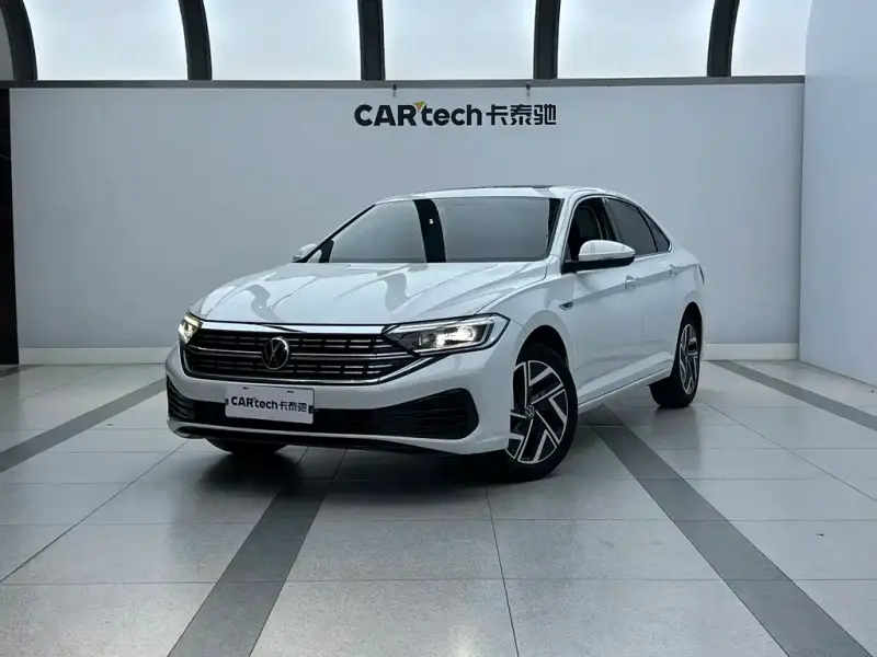 Volkswagen Sagitar, 2023