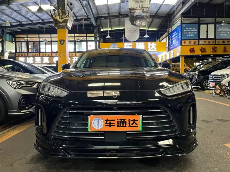AITO M5, 2022