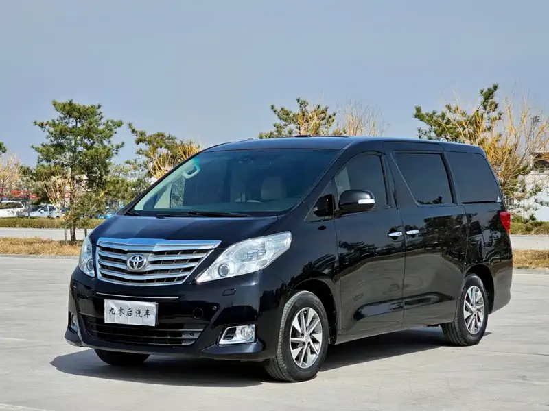 Toyota Alphard, 2012