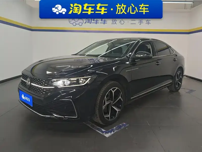 Volkswagen Passat, 2024