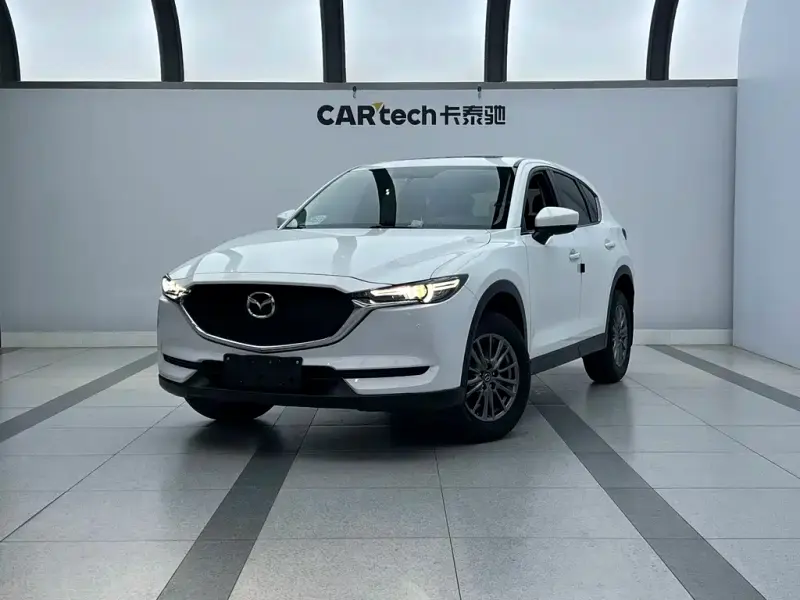 Mazda CX-5, 2022