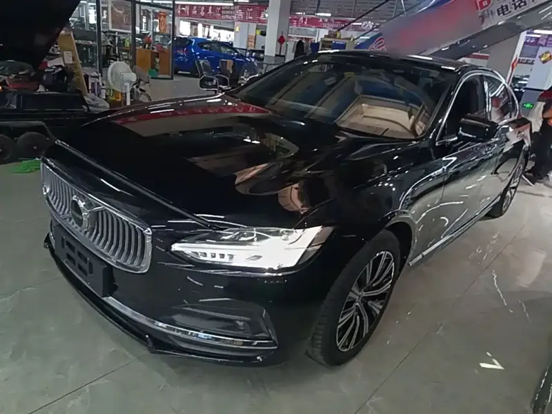 Volvo S90, 2021