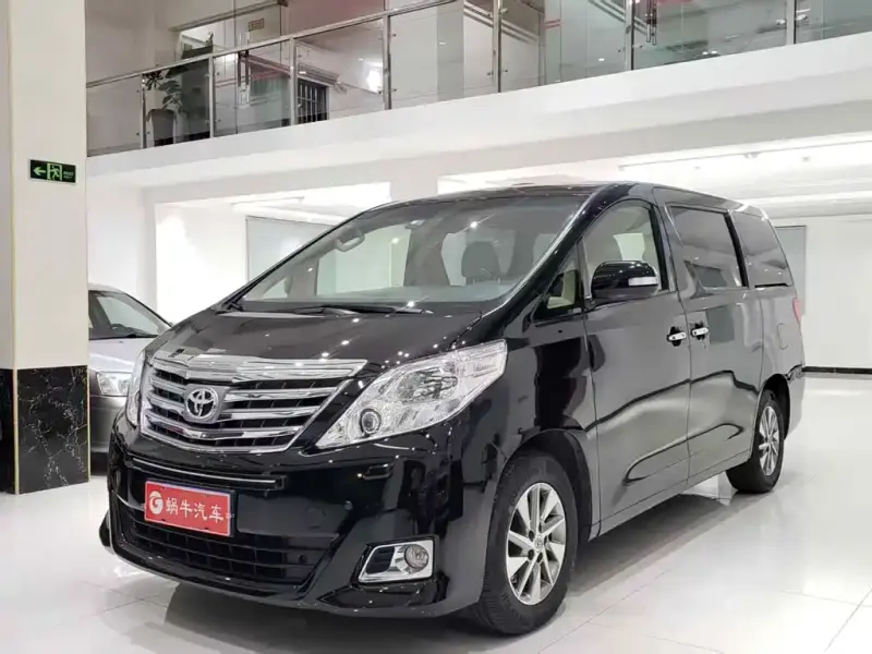Toyota Alphard, 2014