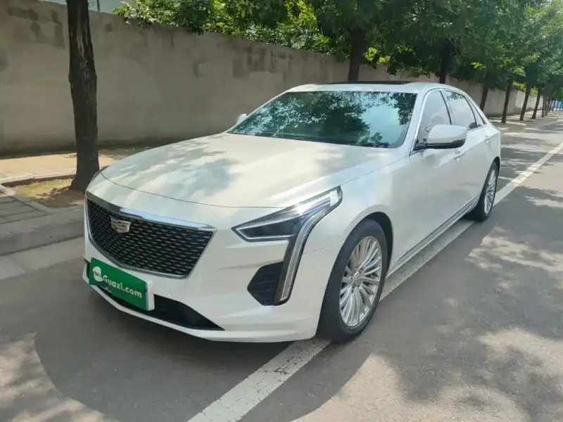 Cadillac CT6, 2022