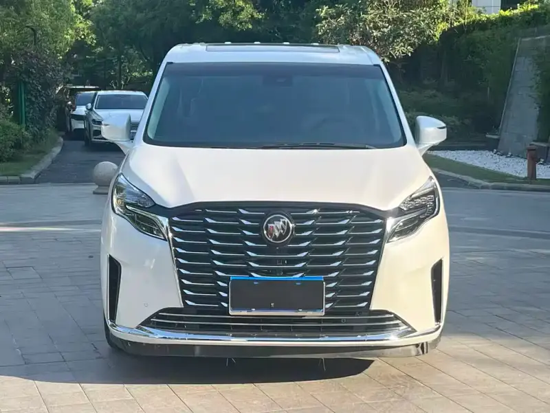 Buick GL8, 2023