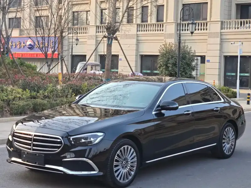 Mercedes-Benz E-Class, 2022