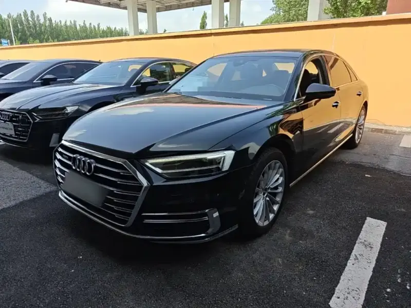 Audi A8, 2018