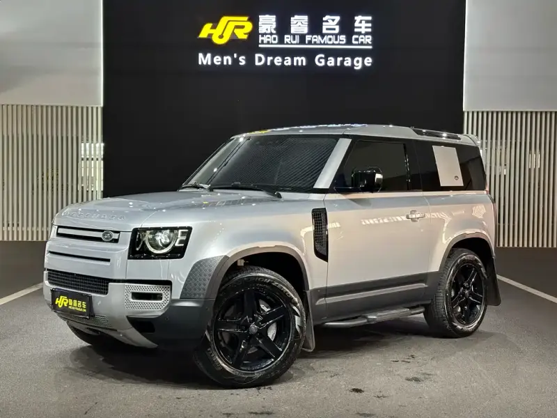 Land Rover Defender, 2024