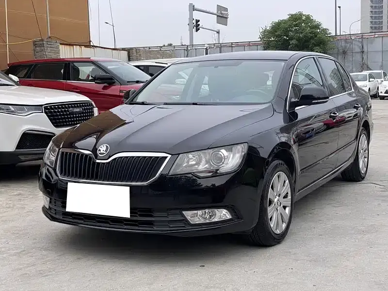 Skoda Superb, 2015
