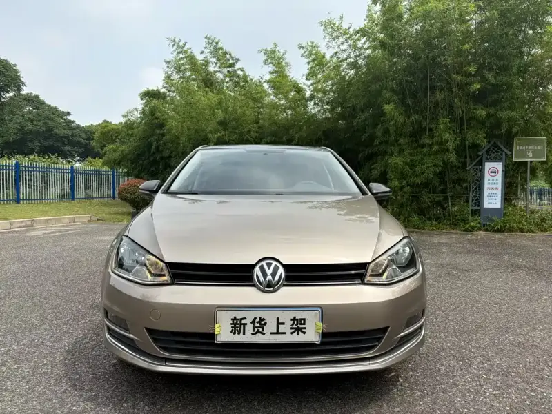 Volkswagen Golf, 2015