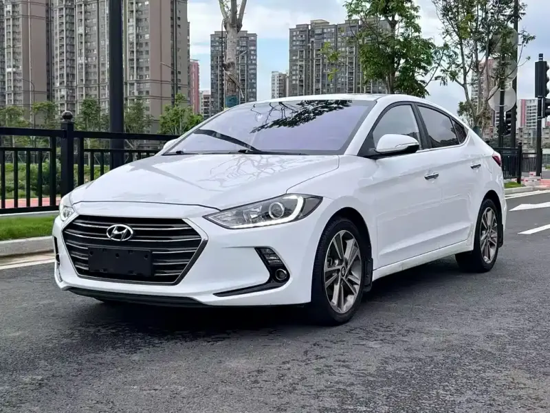 Hyundai Elantra, 2018