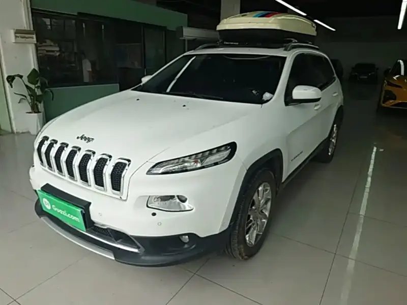 Jeep Cherokee, 2016
