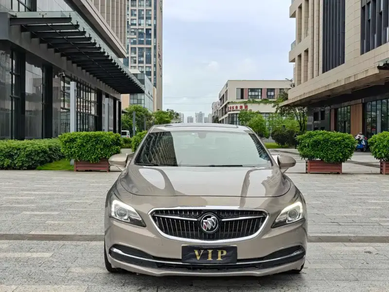 Buick LaCrosse, 2016