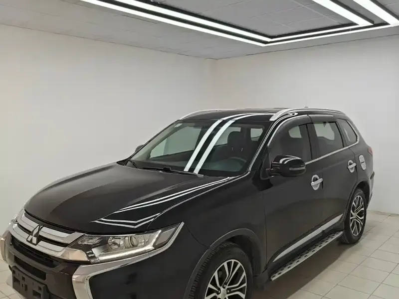 Mitsubishi Outlander, 2018