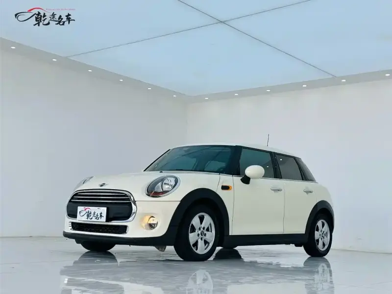 MINI Mini, 2017