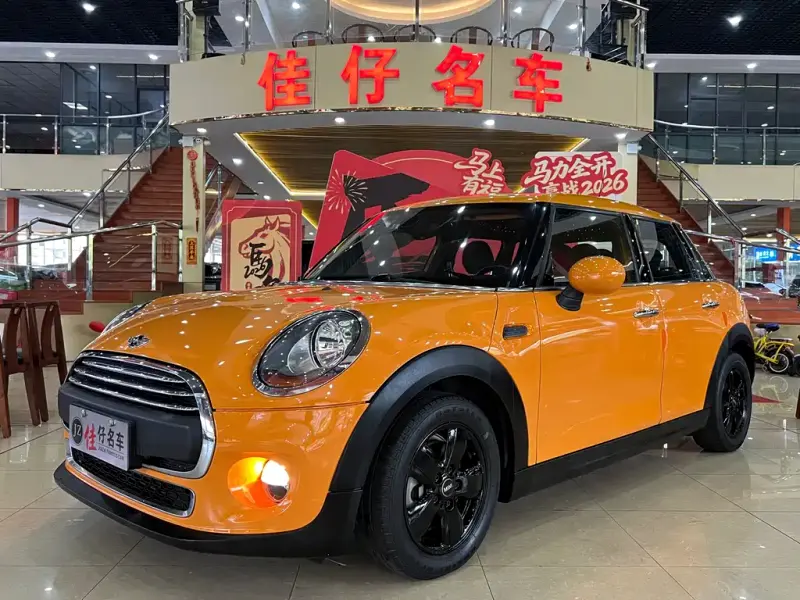 MINI Mini, 2016