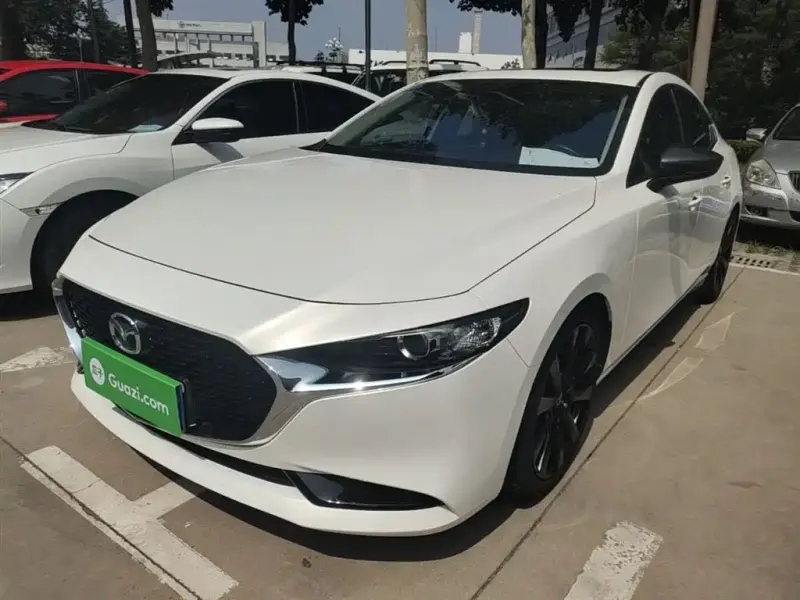Mazda 3 Axela, 2020