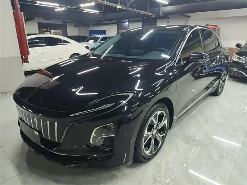 Hongqi E-QM5, 2023