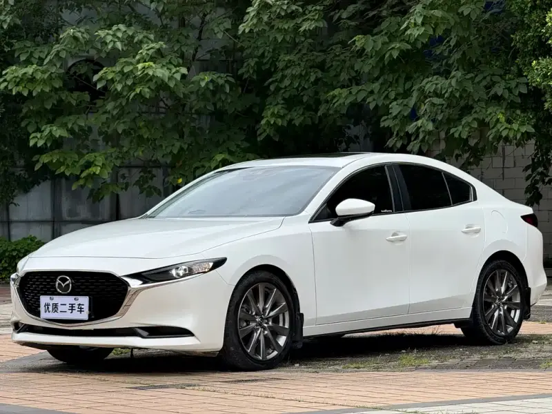 Mazda 3 Axela, 2023