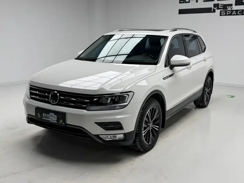 Volkswagen Tiguan L, 2021
