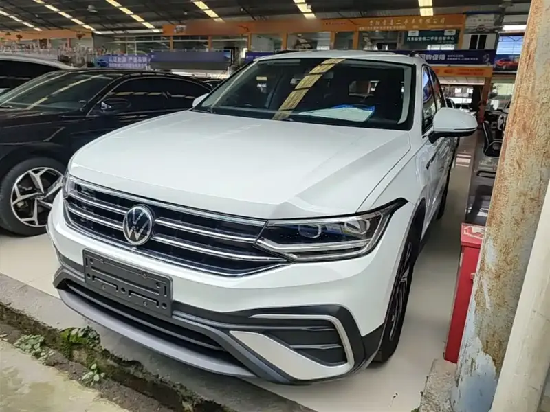 Volkswagen Tiguan L, 2022