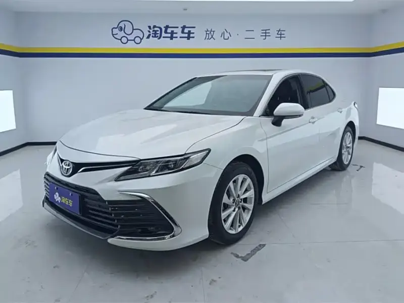 Toyota Camry, 2022