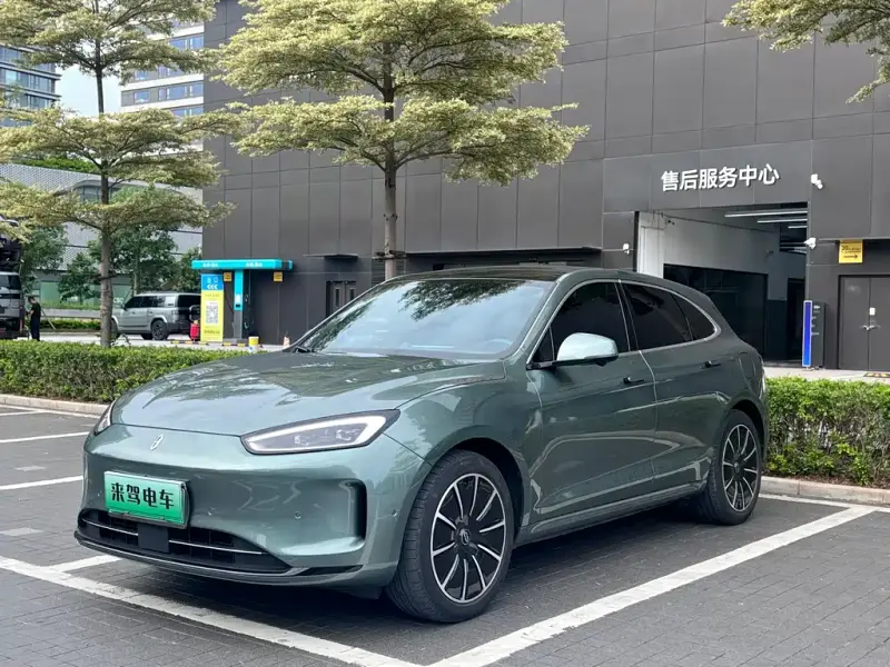 AITO M5, 2022
