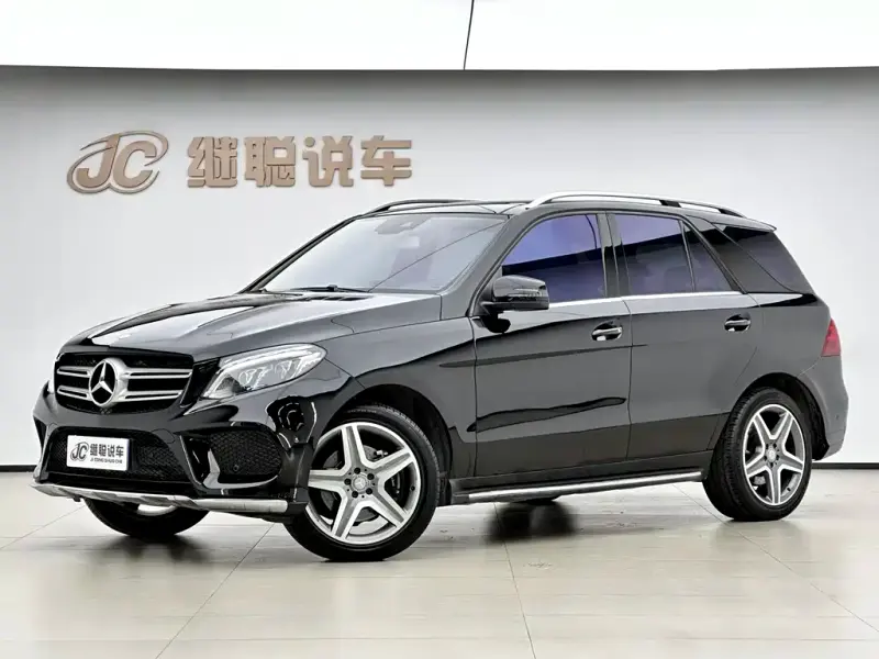 Mercedes-Benz GLE( ), 2015