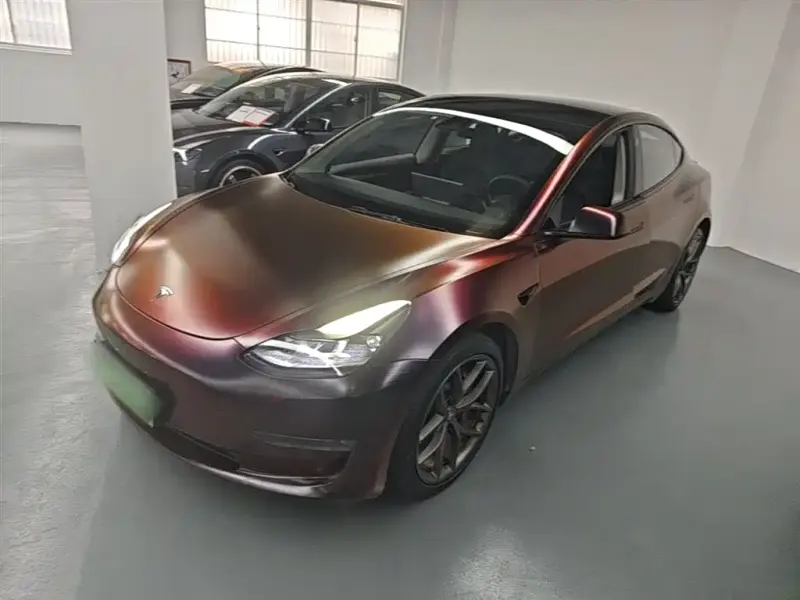 Tesla Model 3, 2021