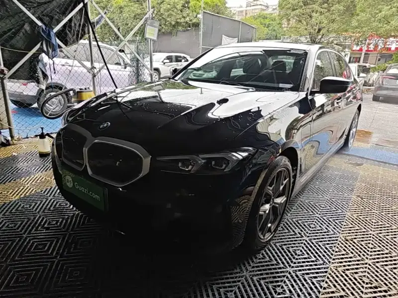 BMW i3, 2023