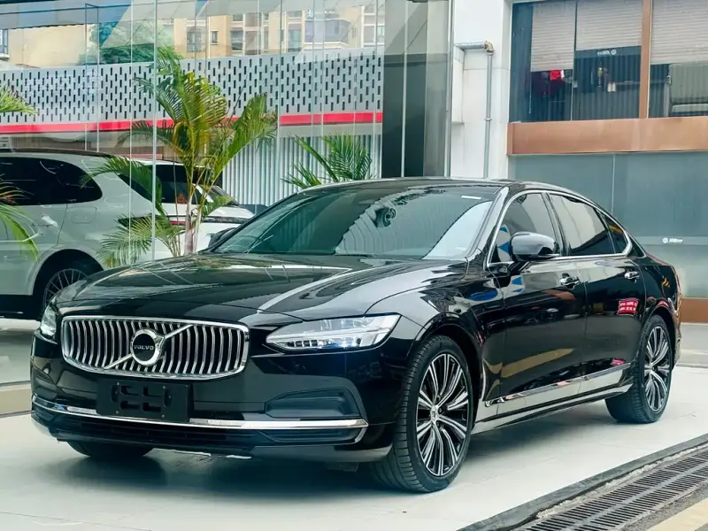 Volvo S90, 2023