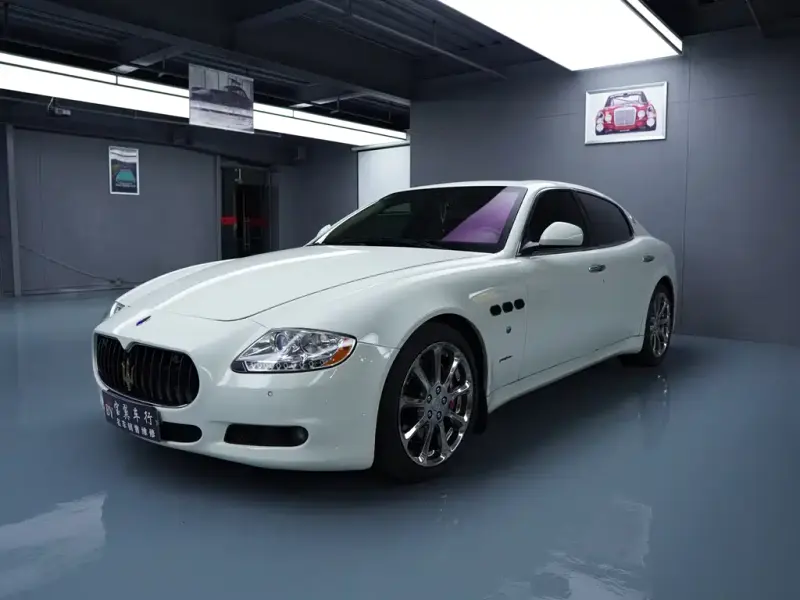 Maserati Quattroporte, 2008