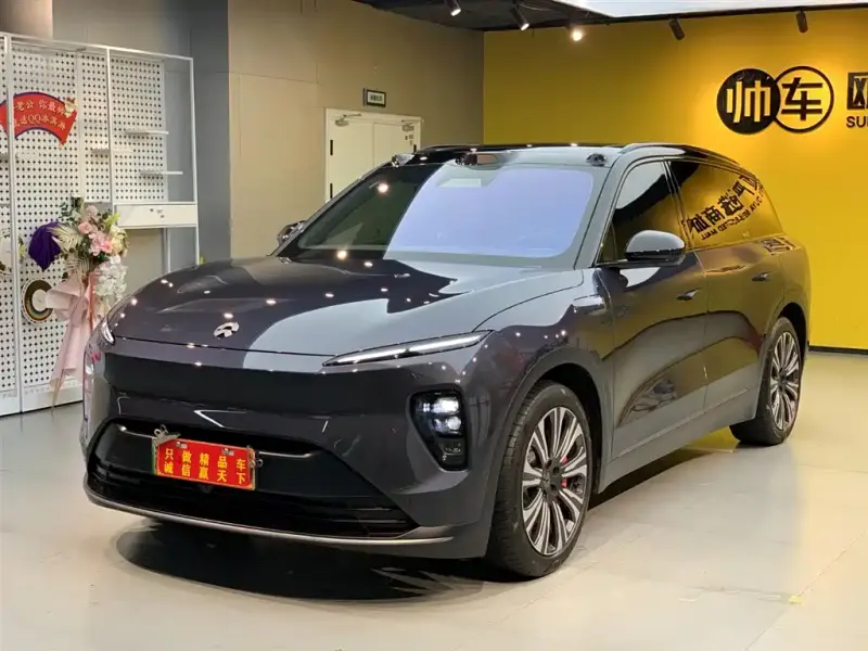 NIO ES8, 2024