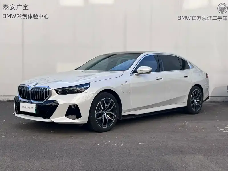 BMW i5, 2024