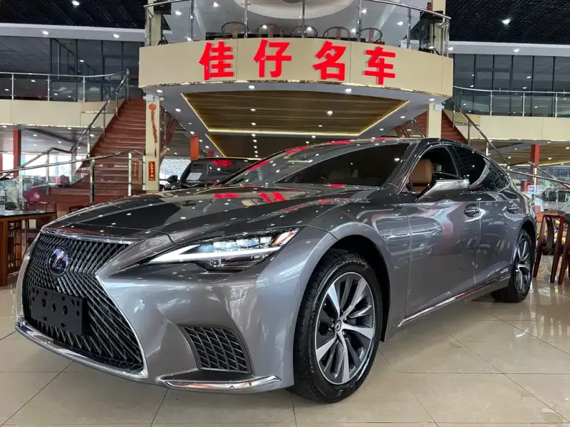 Lexus LS, 2021