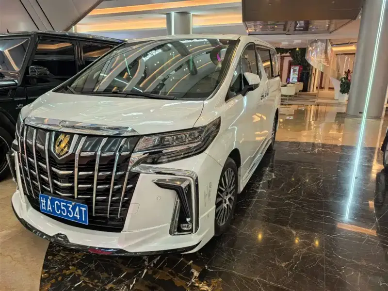 Toyota Alphard, 2018