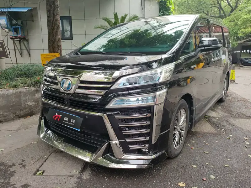 Toyota Vellfire, 2022