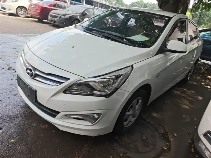 Hyundai Verna, 2016