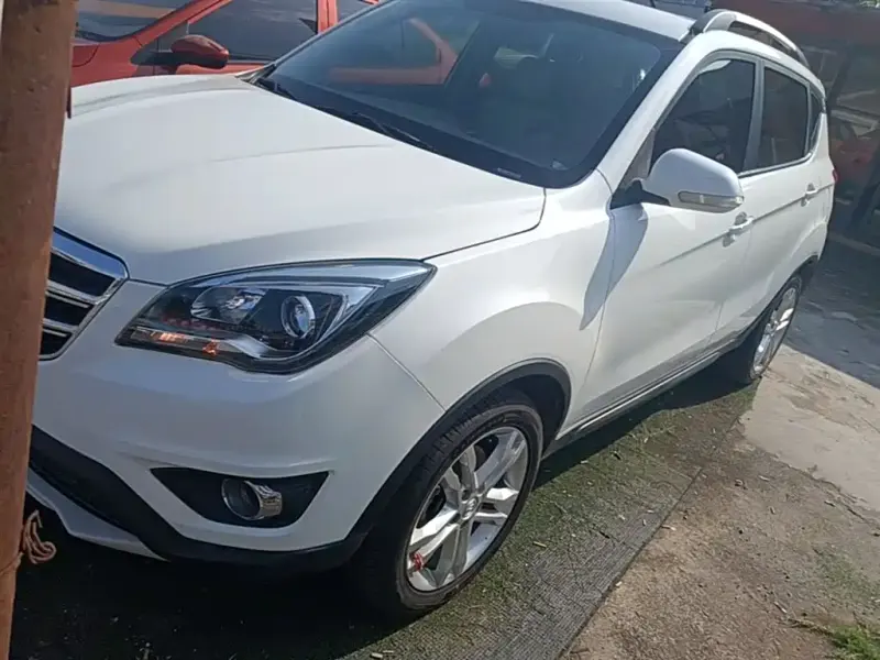 Changan CS35, 2018